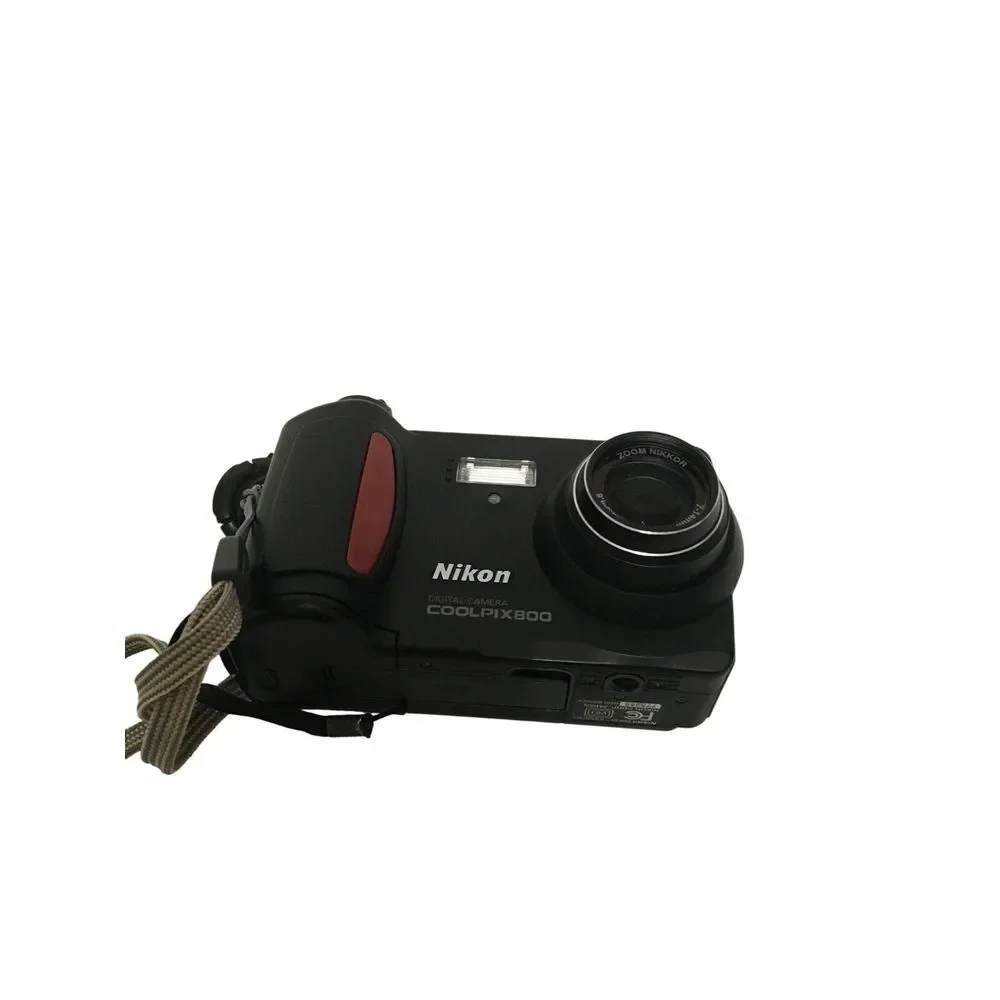 Nikon Coolpix 800 Digital Camera With 2.1 Megapixels & 2x Optical‎ Zoom